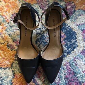 Lucky Brand Black Pointed Toe Ankle Strap Heels with Tan Insole
